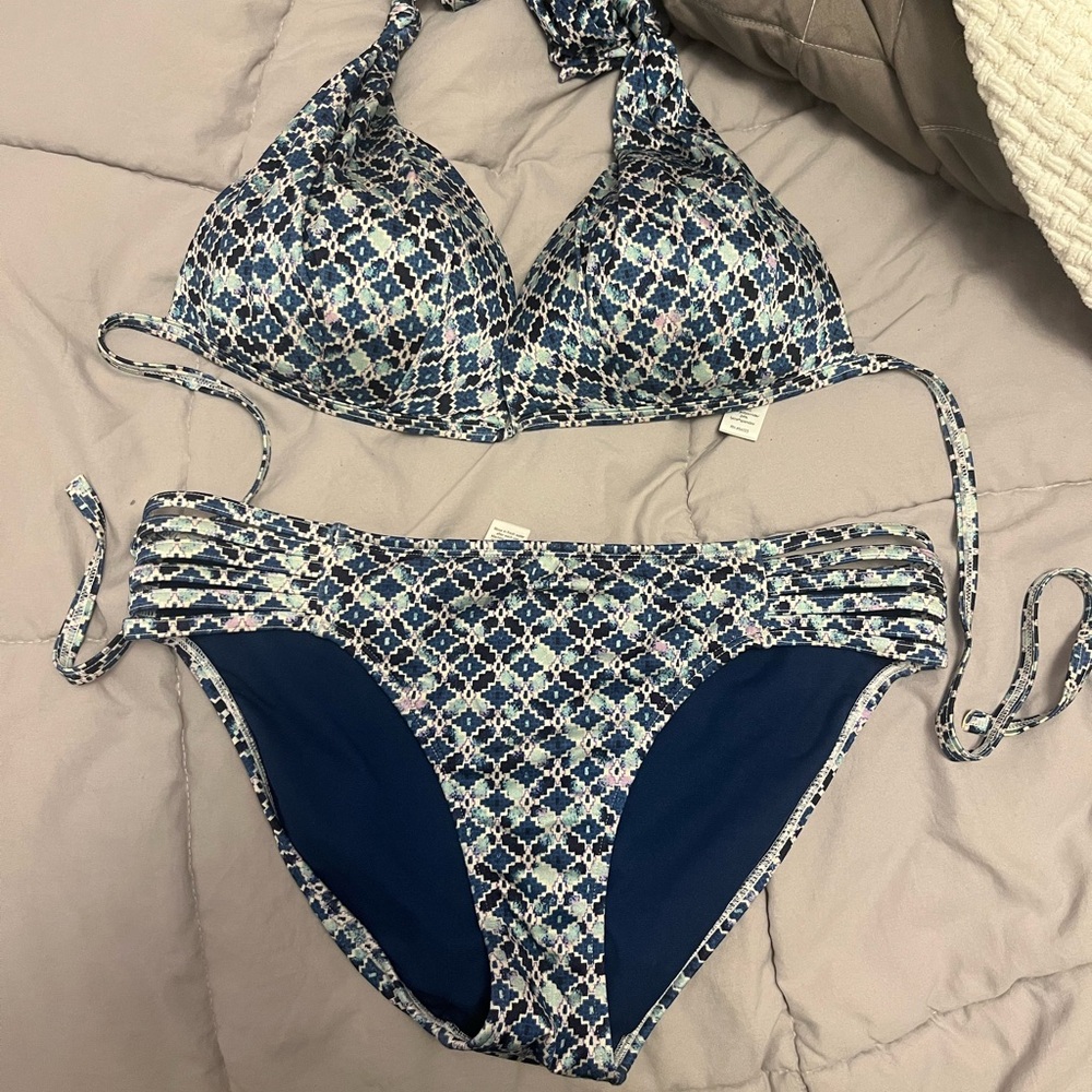 Athleta Patterned Bikini Set